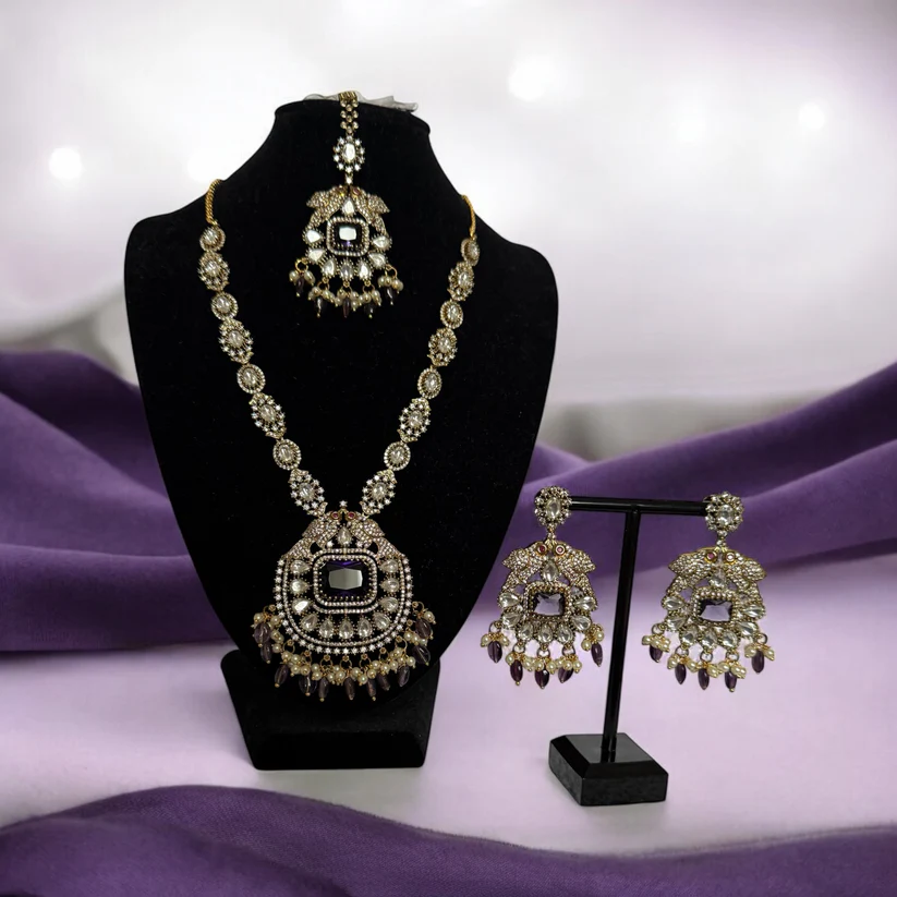 Antique Gold Kundan Choker Necklace Set with Earrings & Maang Tikka ? Bridal Indian Jewelry