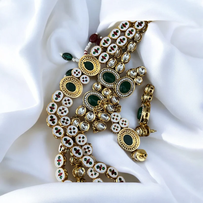 Elegant Long Pearl Gold & Green Kundan Necklace Set with Tikka - Image 2