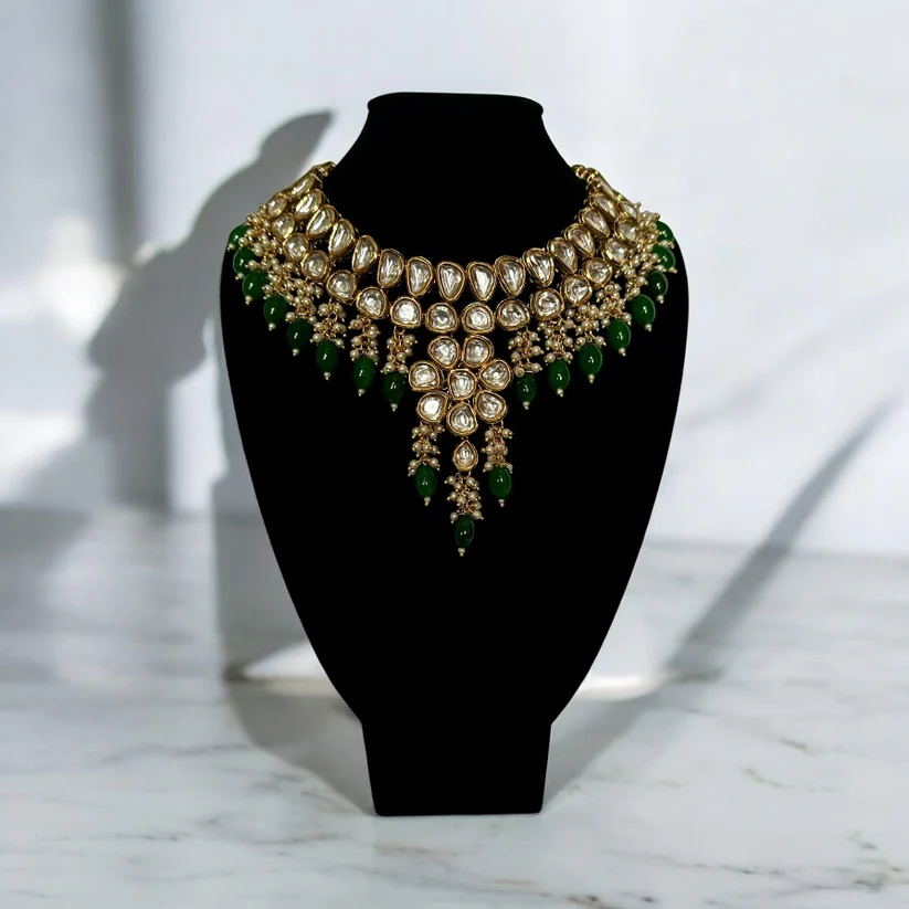 Green Kundan Jewellery Set with Choker Necklace and Drop Earrings - Image 2