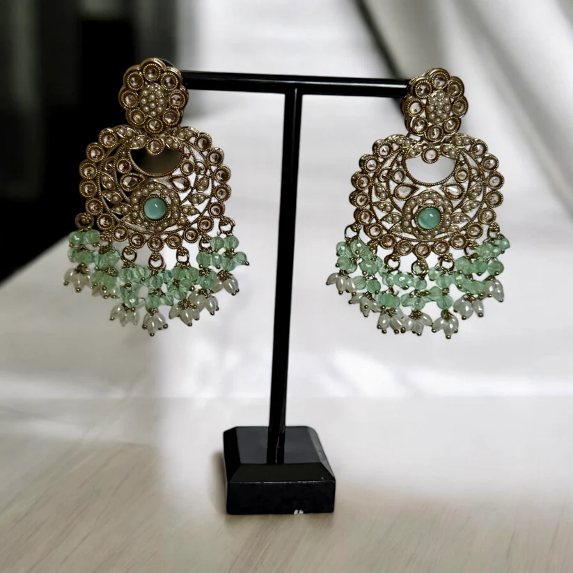 Mint Green Beaded Kundan Choker Set with Earrings & Maang Tikka - Antique Gold Bridal Jewelry - Image 4