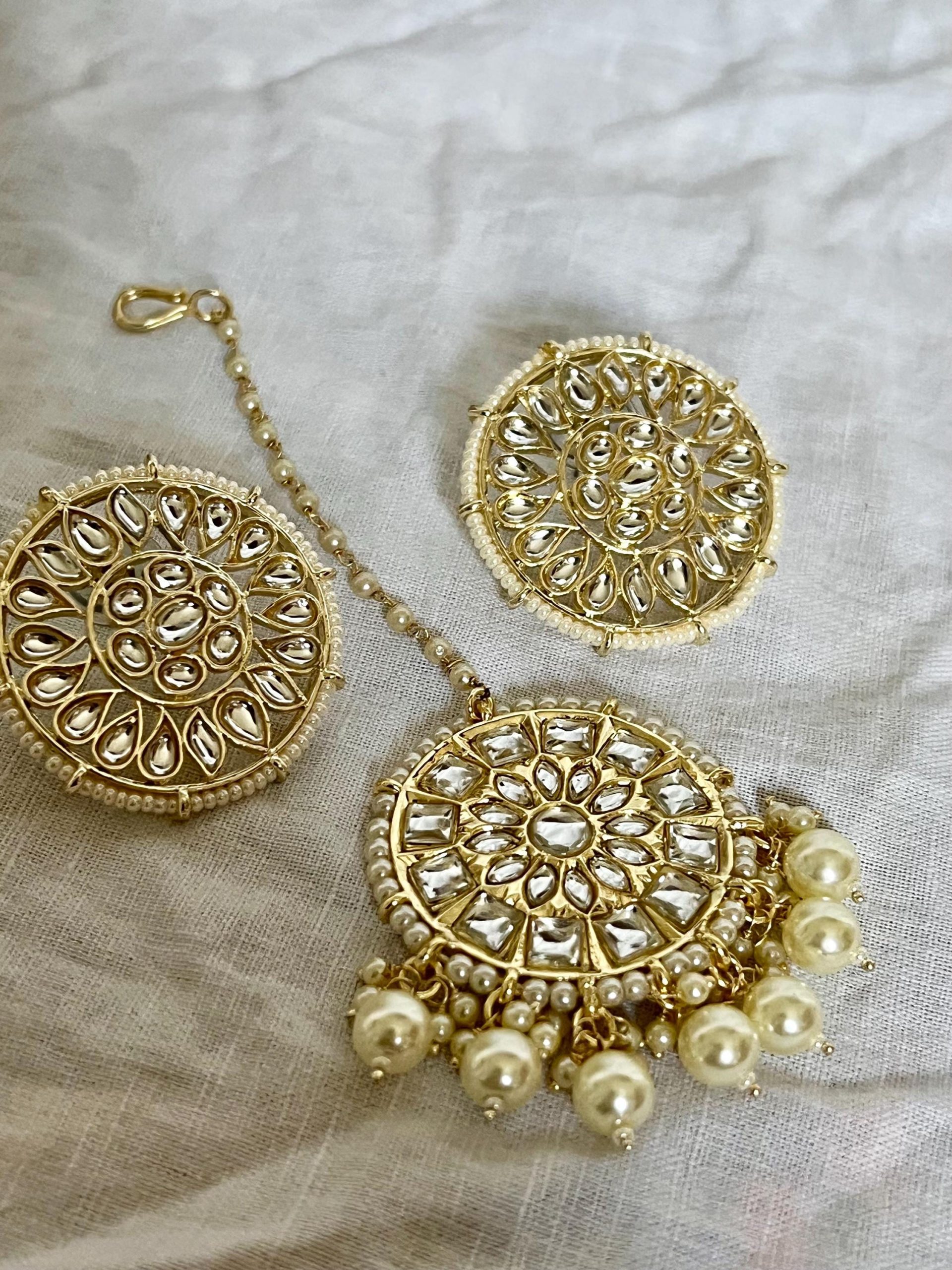 Gold Kundan Maang Tikka & Earring Set ? Bridal Indian Jewelry - Image 2