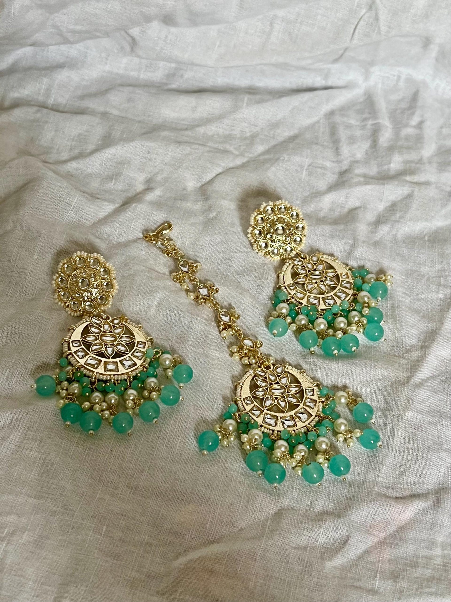 Indian Kudan statement earrings and tikka in green turquoise. Bollywood earrings, kudan earrings, Indian jewelry, polki maang tikka - Image 5