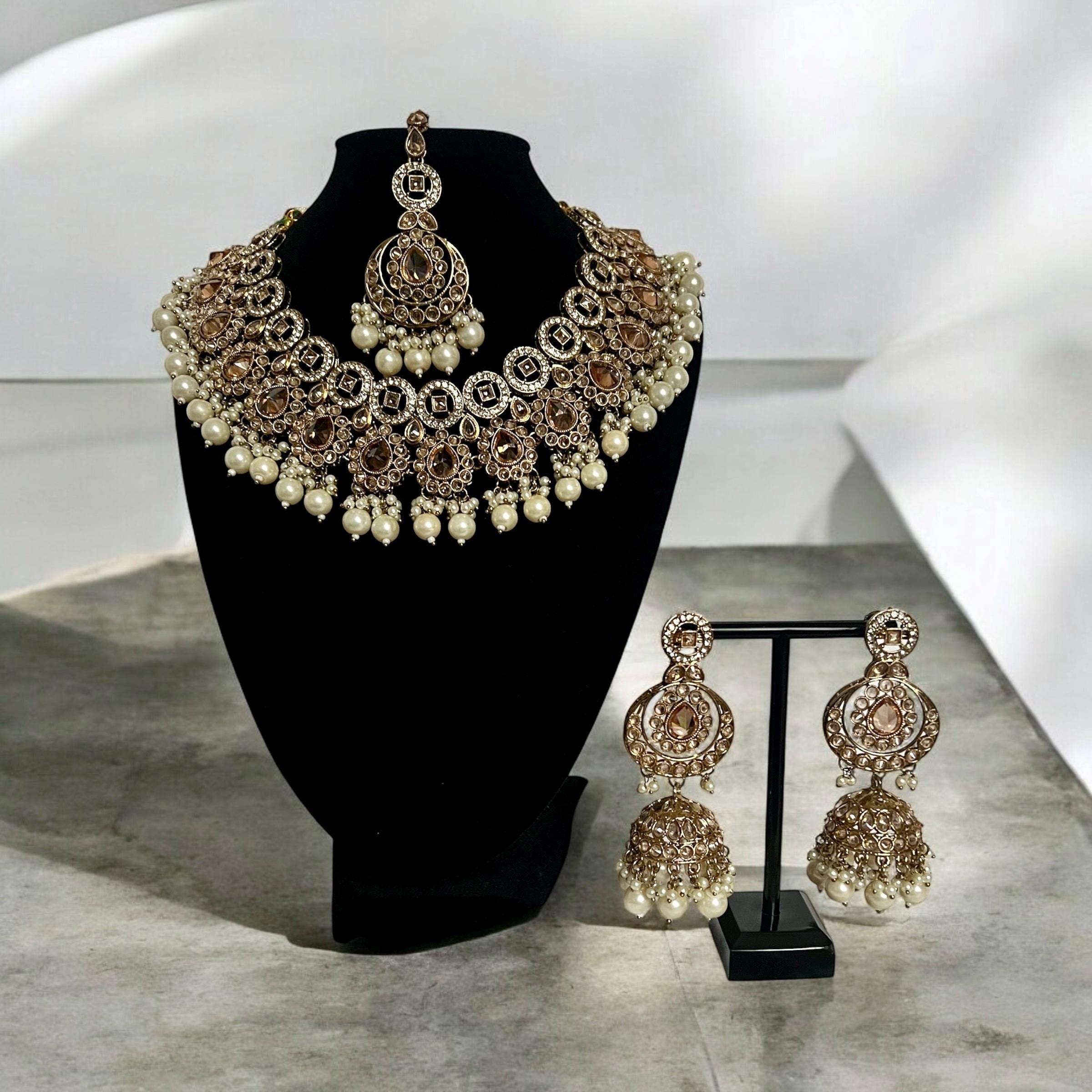 Antique Gold Bridal Necklace Set ? cream Stones & Pearl Accents with Earrings and Tikka, gold Kundan, choker, sabyasachi, bridal jewellery - Image 4