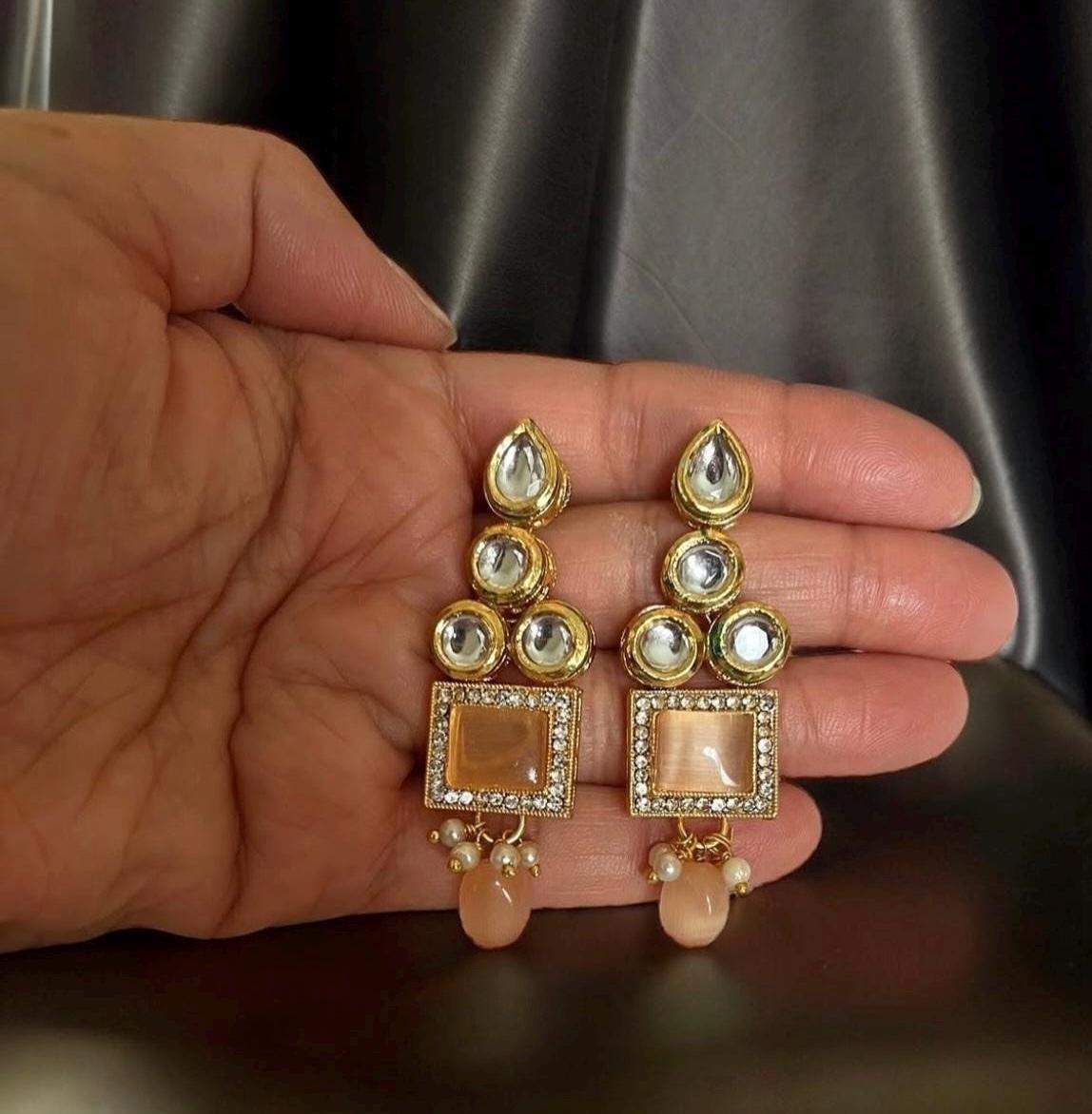 Kundan Choker Set- Peach & Gold, Indian Jewellery Necklace set - Image 3