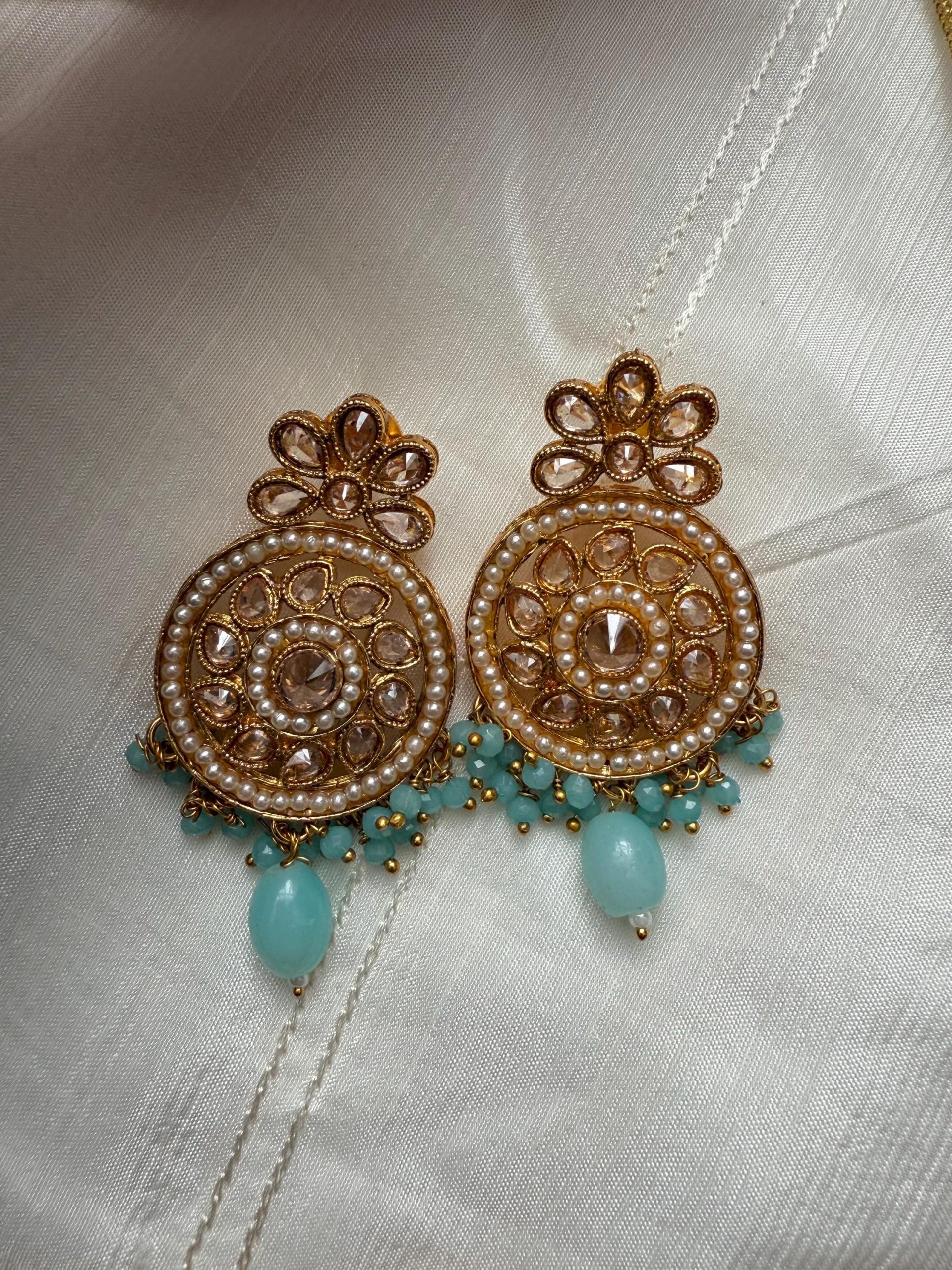 Gold Kundan Choker Set with Mint Green Beads | Bridal Jewelry Set | Indian Wedding Necklace Earrings Tikka - Image 2
