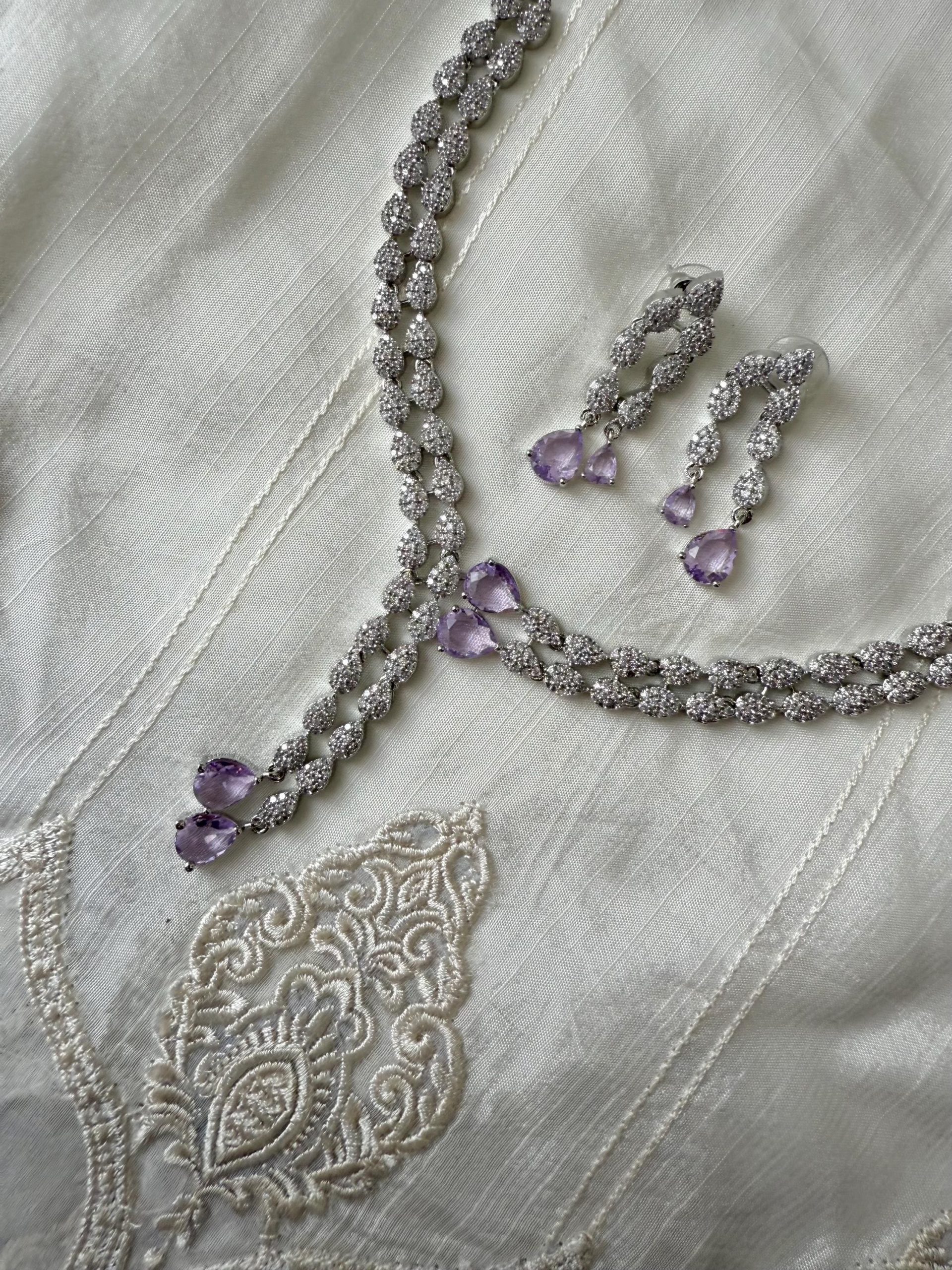 Lilac Crystal Necklace and Earrings Set | Silver Teardrop Bridal Jewelry | Elegant Bridesmaid Set