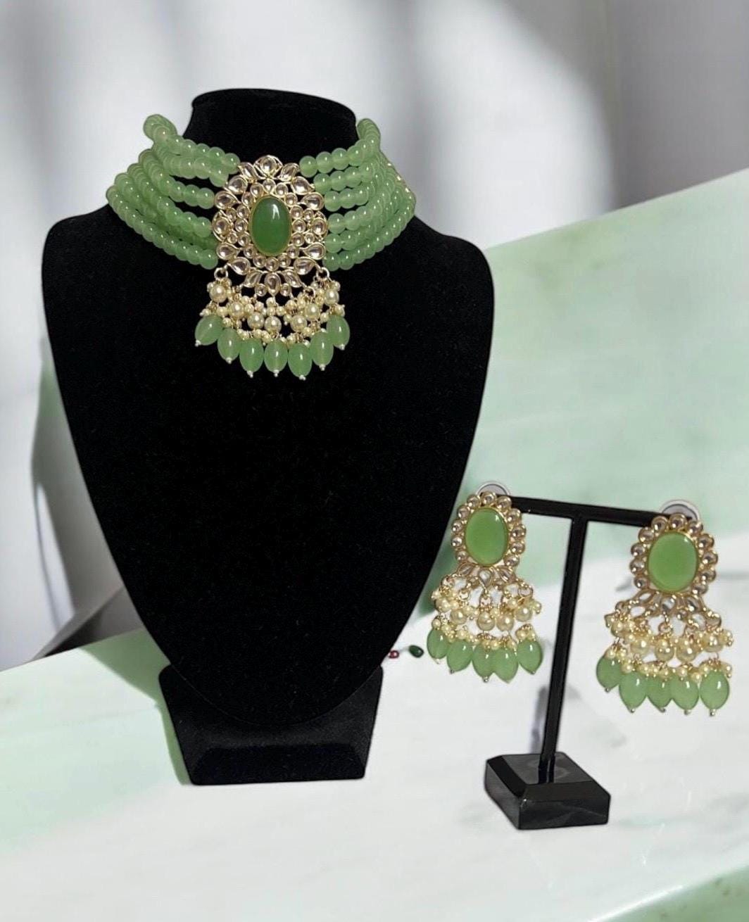Green Kundan Choker Necklace Set | Emerald Bridal Jewelry | Indian Wedding Beaded Choker | Mehndi Necklace & Earrings Set | Desi Jewelry UK