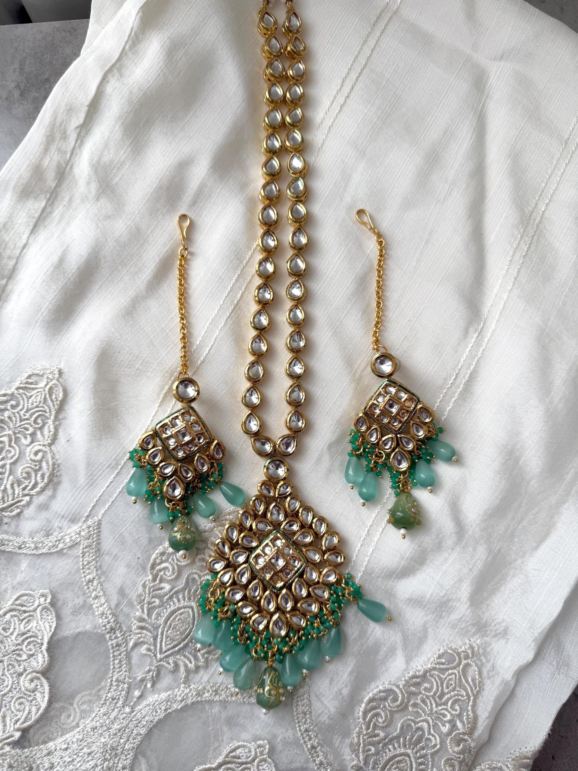 Mint Green Kundan Necklace Set | Indian Gold Jewelry for Mehndi & Nikah | Traditional Bridal Set - Image 4